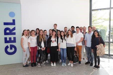 Munich Implant Study Club M.I.S.C.® - Fortbildung Implantologie für Zahnmedizin-AbsolventInnen.