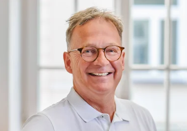 Ein Profilbild von Dr. Hinderk Ohling, DROS®-Therapeut